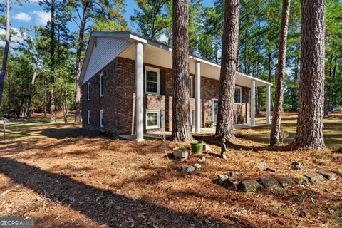 Exterior - 118 Davis Dr, Macon, GA 31217 photo 2 of 10