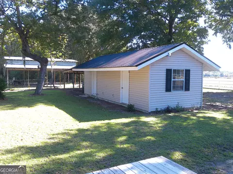 Exterior - 7658 Old River Rd S, Brooklet, GA 30415 photo 2 of 4