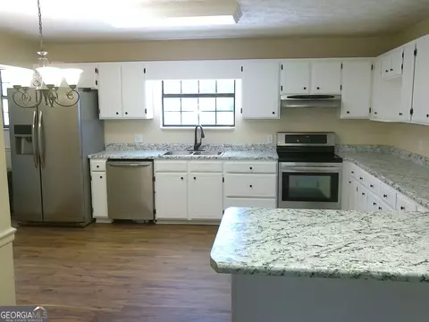 Kitchen - 7658 Old River Rd S, Brooklet, GA 30415 photo 1 of 2