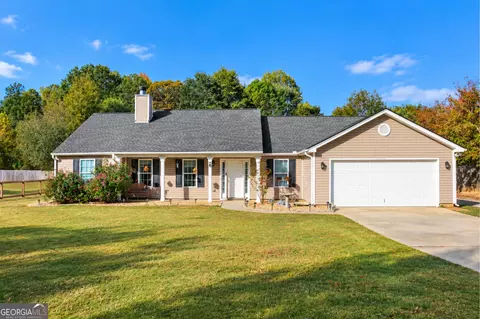 45 Creek Bend Trl, Oxford, GA 30054