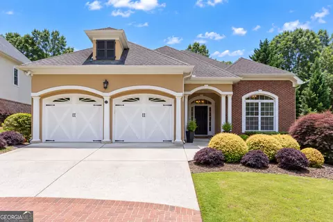 123 Crown Ct, Peachtree City, GA 30269