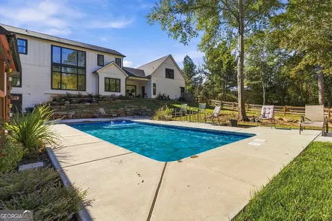 Exterior - 683 Mulberry Rd, Winder, GA 30680 photo 17 of 24