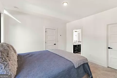 Bedroom - 683 Mulberry Rd, Winder, GA 30680 photo 5 of 9
