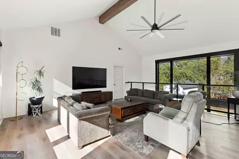 Living - 683 Mulberry Rd, Winder, GA 30680 photo 2 of 3