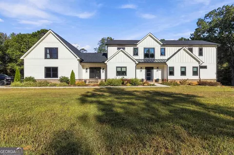 Exterior - 683 Mulberry Rd, Winder, GA 30680 photo 4 of 24