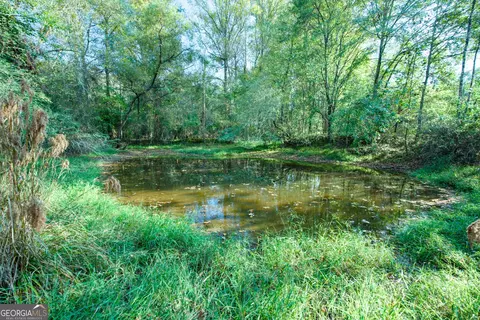 827 Moon Bridge Rd, Winder, GA 30680 photo 9