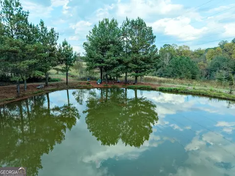 827 Moon Bridge Rd, Winder, GA 30680 photo 7