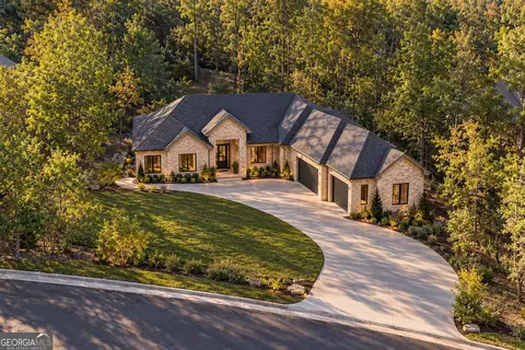 4986 Kanawha Blfs, Stone Mountain, GA 30087