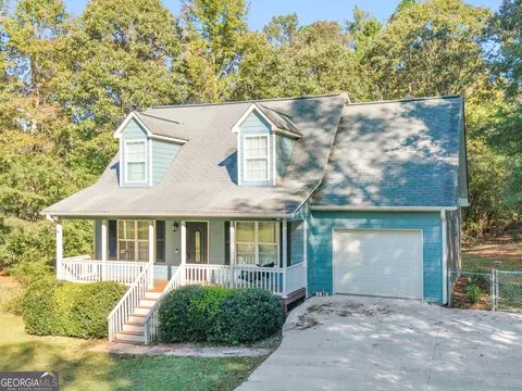 Exterior - 462 Ingram Rd, Barnesville, GA 30204 photo 1 of 7