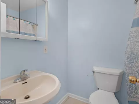 Bath - 462 Ingram Rd, Barnesville, GA 30204 photo 5 of 5