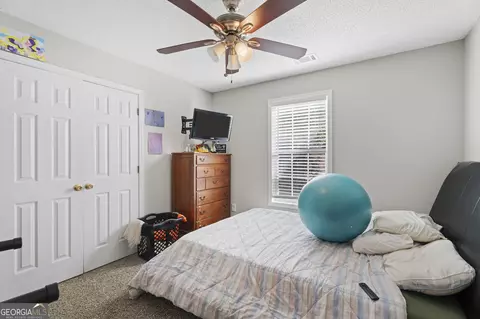 Bedroom - 167 Morningside Dr, Jackson, GA 30233 photo 2 of 7