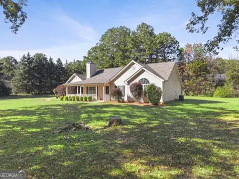 Exterior - 167 Morningside Dr, Jackson, GA 30233 photo 3 of 9