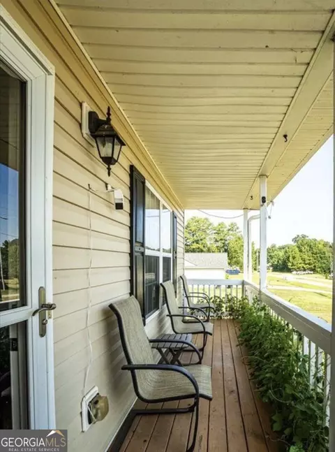 Exterior - 137 Stonebrooke Dr, Colbert, GA 30628 photo 7 of 7