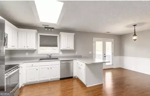 Kitchen - 137 Stonebrooke Dr, Colbert, GA 30628 photo 1 of 1