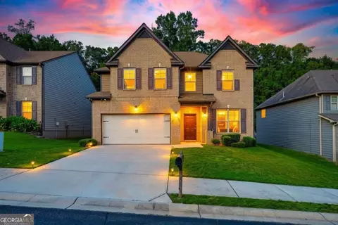 5869 Savannah River Rd, Atlanta, GA 30349