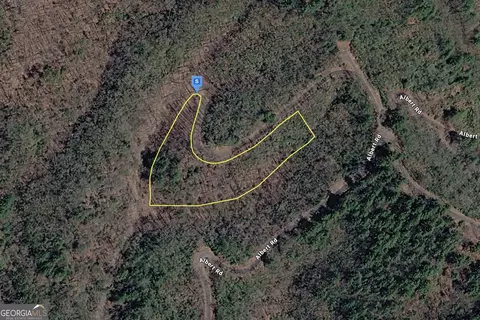 111 Albert Rd, Hiawassee, GA 30546
