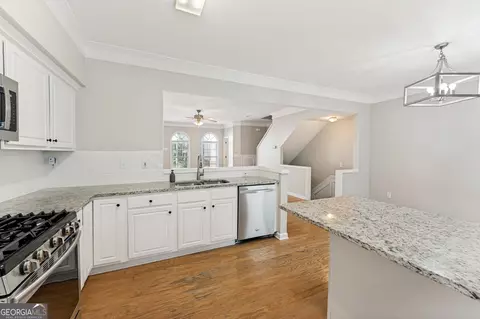 Kitchen - 3974 Howell Park Rd, Duluth, GA 30096 photo 3 of 3