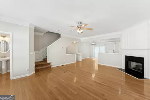 Living - 3974 Howell Park Rd, Duluth, GA 30096 photo 3 of 3