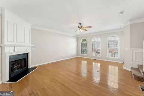 Living - 3974 Howell Park Rd, Duluth, GA 30096 photo 2 of 3