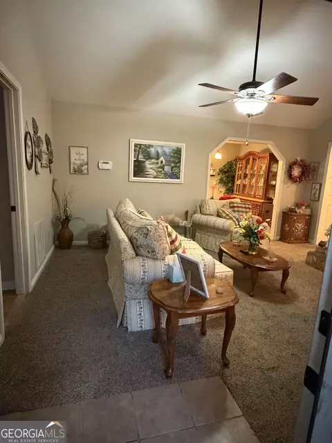 Entry Way - 3550 W Point Rd, Lagrange, GA 30240 photo 1 of 1