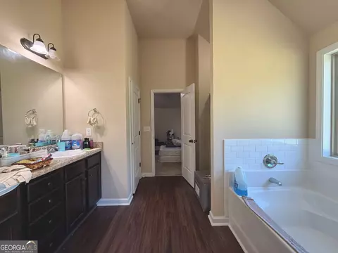 Entry Way - 5640 Laney Dr, Rex, GA 30273 photo 7 of 7