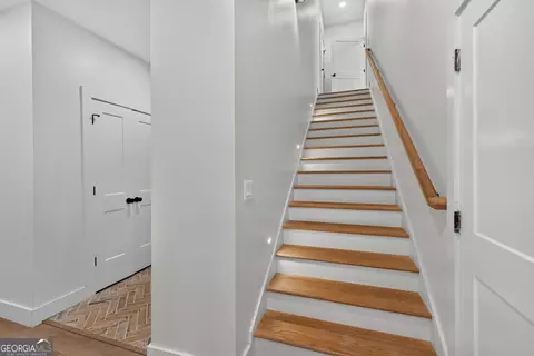 Entry Way - 1475 Storey Ln, Jefferson, GA 30549 photo 5 of 6