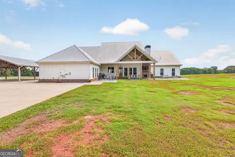 Exterior - 1475 Storey Ln, Jefferson, GA 30549 photo 12 of 22