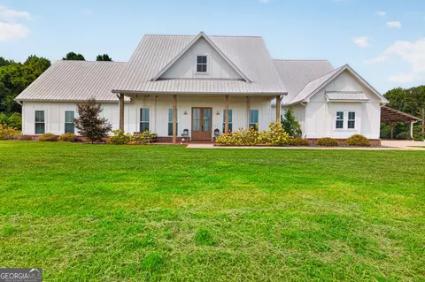 Exterior - 1475 Storey Ln, Jefferson, GA 30549 photo 5 of 22