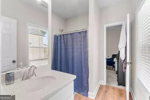 Bath - 129 E 5th St, Monroe, GA 30655 photo 1 of 1
