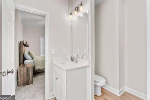 Entry Way - 129 E 5th St, Monroe, GA 30655 photo 5 of 6