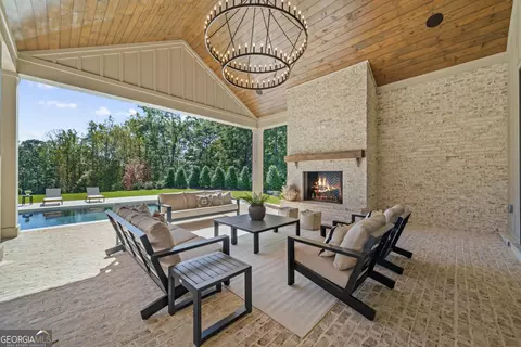 Exterior - 615 Hickory Flat Rd, Milton, GA 30004 photo 11 of 17