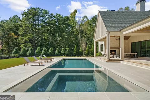 Exterior - 615 Hickory Flat Rd, Milton, GA 30004 photo 14 of 17