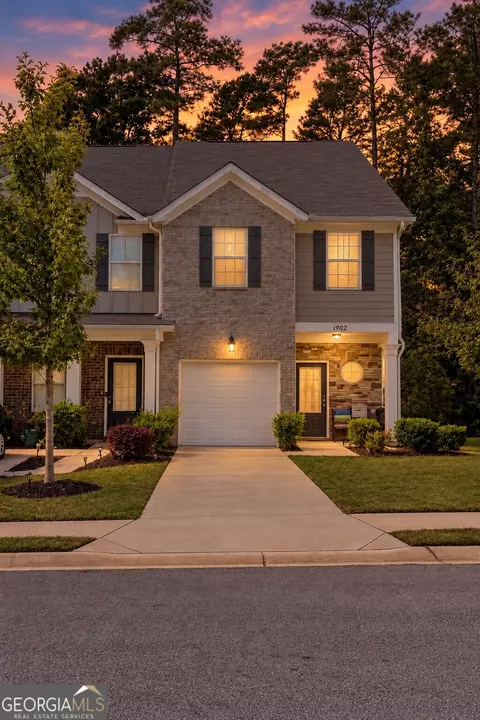 1902 Old Dogwood, Jonesboro, GA 30238