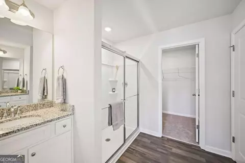Entry Way - 1505 Barlow Rd, Lithonia, GA 30058 photo 9 of 10
