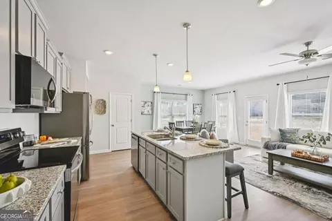 Kitchen - 1505 Barlow Rd, Lithonia, GA 30058 photo 1 of 2