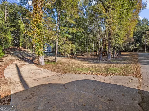 Exterior - 19 Sims Rd, Winder, GA 30680 photo 7 of 15