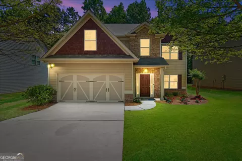 103 Cliffhaven Cir, Newnan, GA 30263