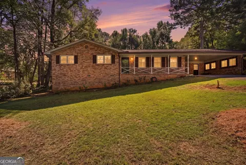4824 Rosewood Dr SW, Lilburn, GA 30047