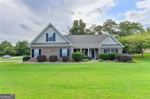 1701 Littlebrook Ct, Loganville, GA 30052