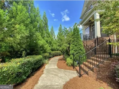 7210 Glisten Ave # 102, Sandy Springs, GA 30328