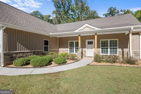 Exterior - 171 Arrow Point Rd, Jackson, GA 30233 photo 3 of 10