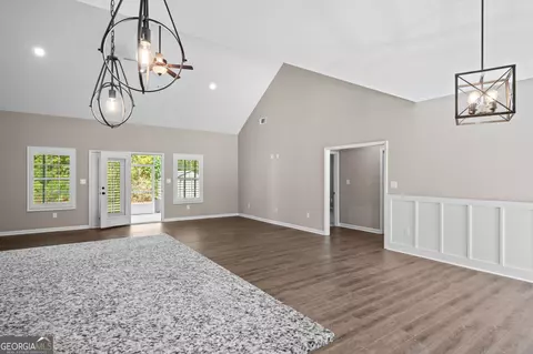 Living - 171 Arrow Point Rd, Jackson, GA 30233 photo 1 of 5