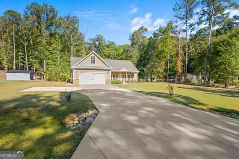 Exterior - 171 Arrow Point Rd, Jackson, GA 30233 photo 10 of 10