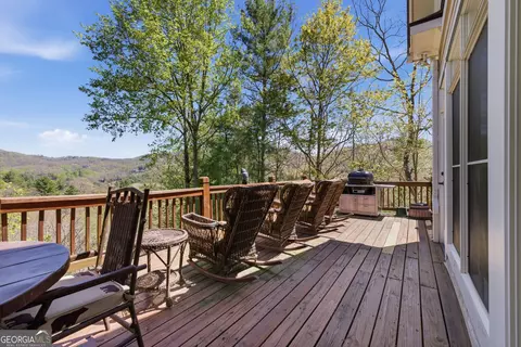 Exterior - 275 E Sugarbush Dr, Dillard, GA 30537 photo 6 of 12
