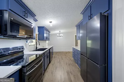 Kitchen - 481 Cool Springs Rd, Clarkesville, GA 30523 photo 5 of 7