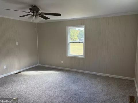 Living - 64 Darden Rd, Lagrange, GA 30240 photo 5 of 5