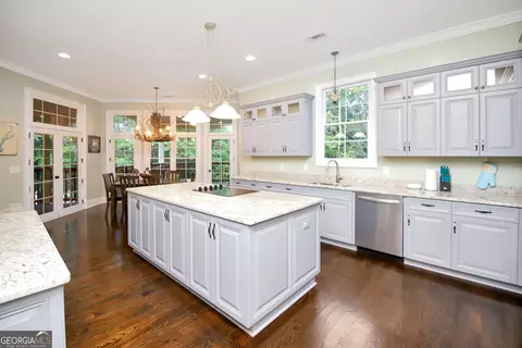 Kitchen - 105 Holbrook Dr, Lagrange, GA 30240 photo 2 of 2