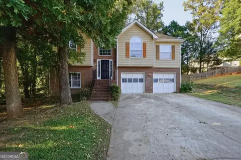 1005 Wolf Springs Cv, Lawrenceville, GA 30043