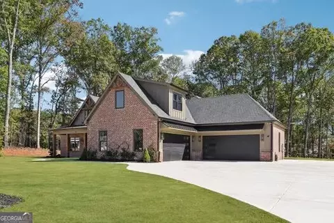 Exterior - 110 Ryder Cir, Tyrone, GA 30290 photo 3 of 7