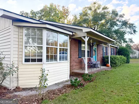 Exterior - 575 John Vaughn Rd, Dublin, GA 31021 photo 2 of 8